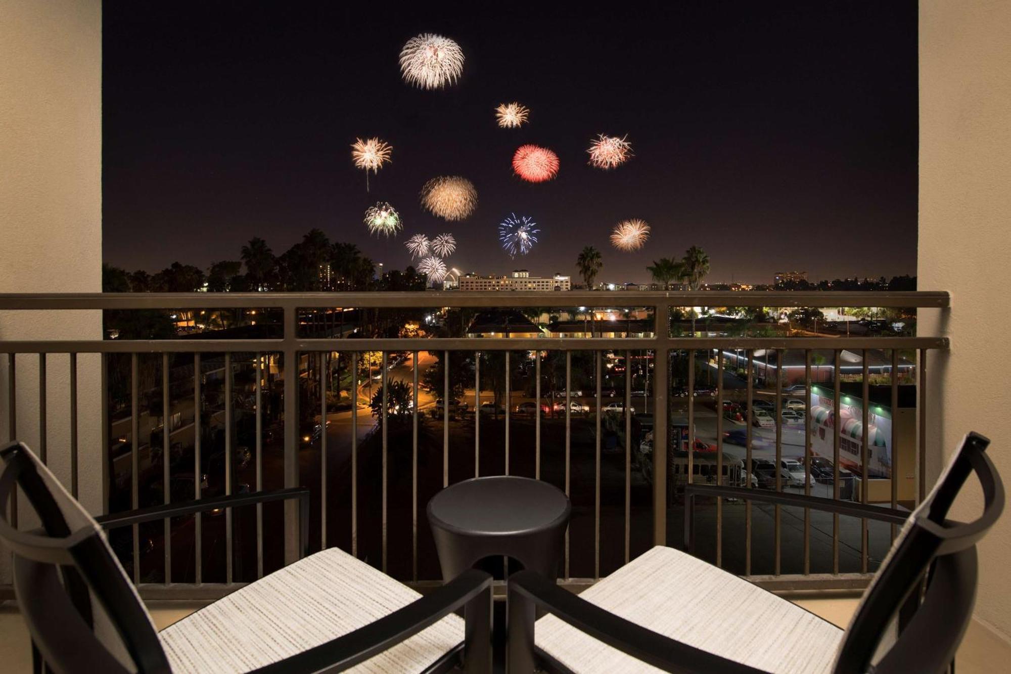 Hampton Inn & Suites Anaheim Garden Grove Exterior photo
